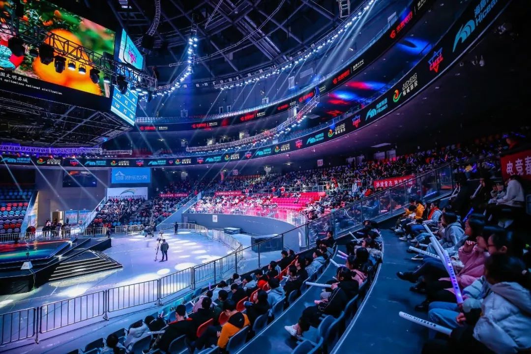 为进攻前锋 为进攻前锋