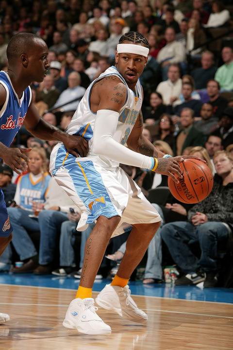 也为更多女 也为更多女