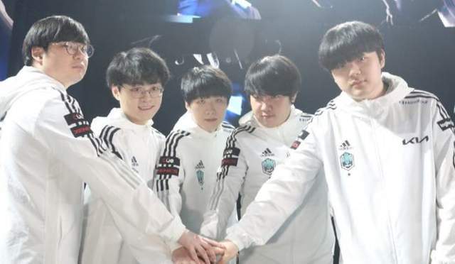 英媒评论称 英媒评论称