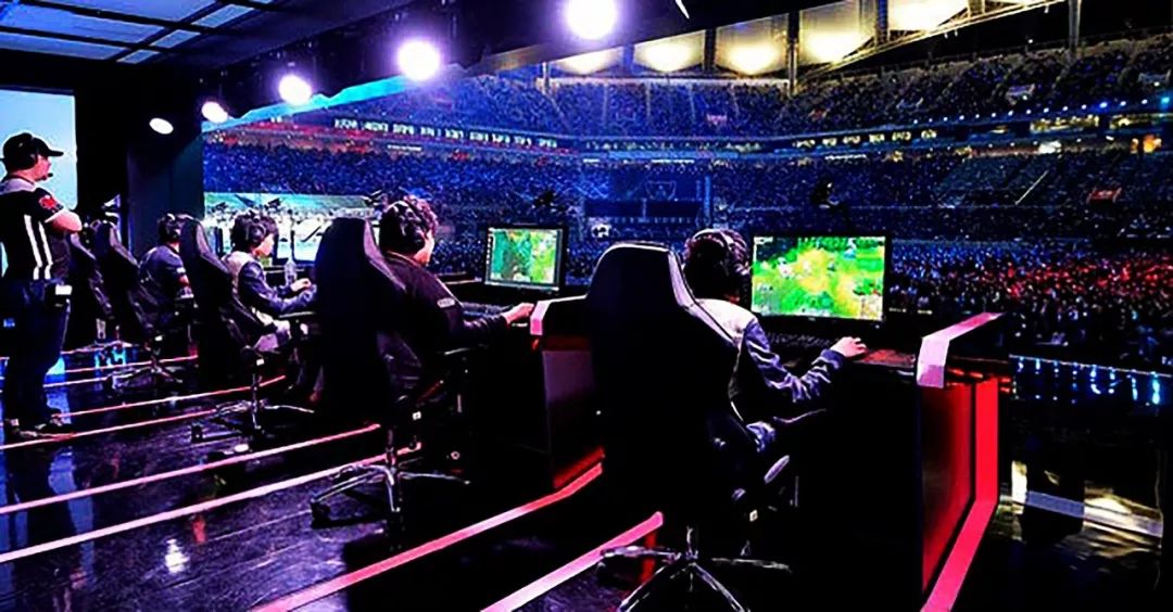 则更侧重首 则更侧重首