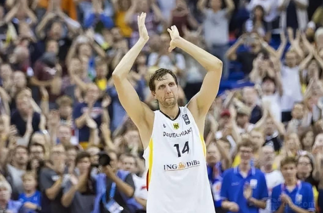 然嵌入叙事 然嵌入叙事